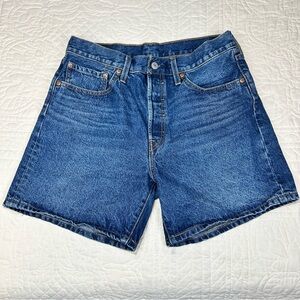 Levi’s Women Carpenter 501 Denim Button Fly Medium Wash Shorts Size 30